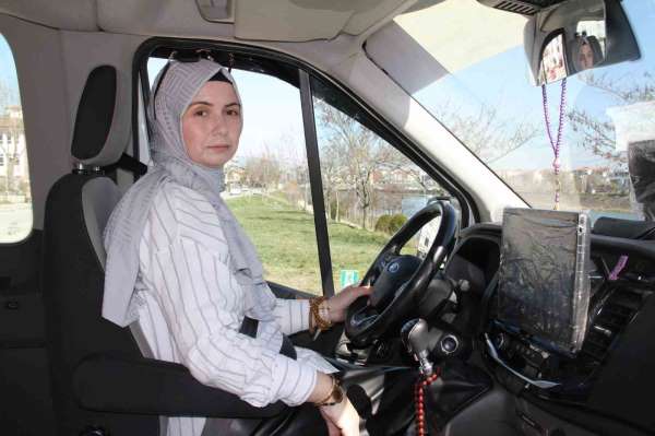 Kadın servis şoförleri