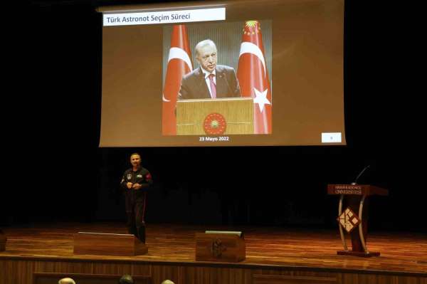 Türkiye'nin İlk Astronotu Alper Gezeravcı, Hasan Kalyoncu Üniversitesi öğrencileriyle buluştu