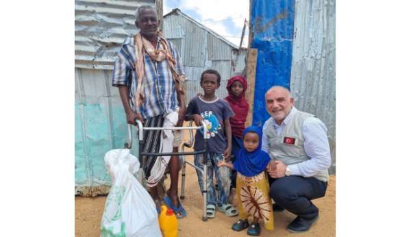 Başkan Sandıkçı'dan Somali'de gönül köprüsü