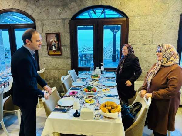 Ayvacık'ta Şehit Aileleri ve Gaziler onuruna iftar yemeği düzenledi