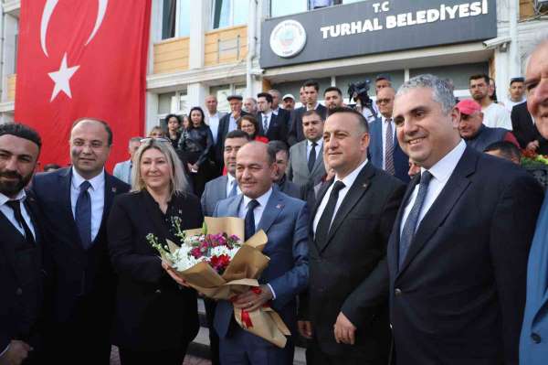 CHP Genel Başkan Yardımcısı Karabat Turhal'da