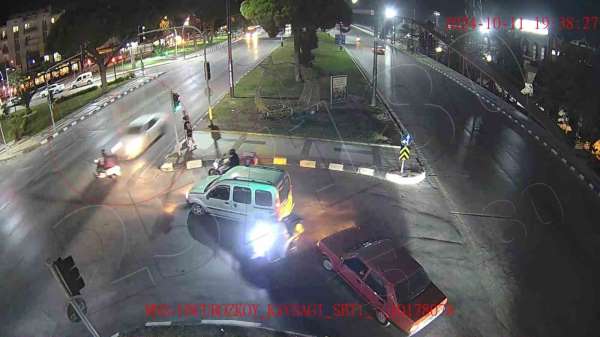 Manisa'daki motosiklet kazasının güvenlik kameraları ortaya çıktı