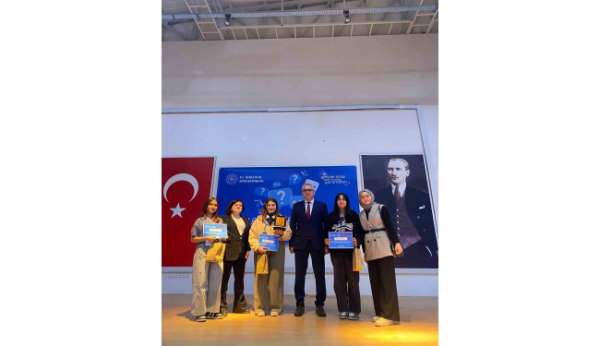 Türkeli Gençlik Merkezi temsilcilerinden il birinciliği başarısı