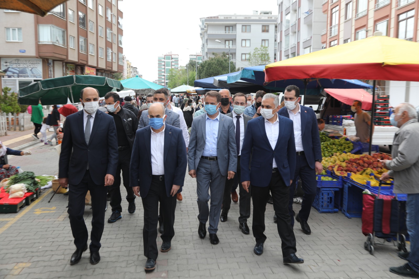 Samsun'da pazar yerlerinde sıkı önlem