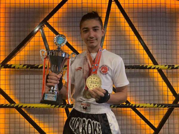 Eskişehirli genç kick boks şampiyonun hedefi Milli Takım - Eskişehir haber