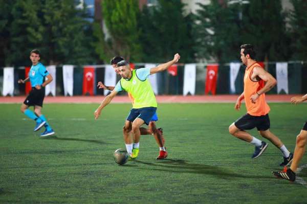 Pamukkale futbol turnuvasında kazanan dostluk oldu - Denizli haber