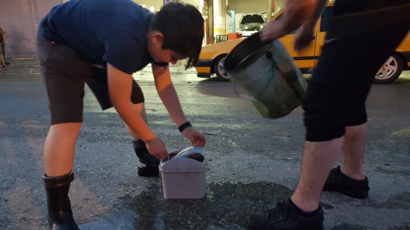 Samsun'da selden etkilenen balıklar ırmağa bırakıldı