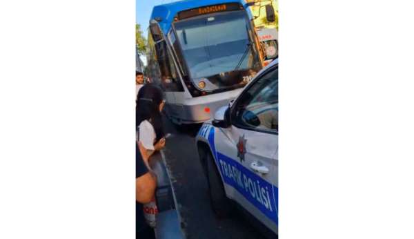 Laleli'de raylara düşen çocuk tramvayın altında kalarak öldü