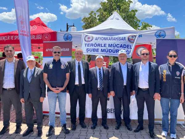 Üniversite gençliğine terör tuzaklarına karşı 'El Ele' uyarısı