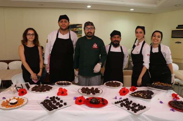 Toros Üniversitesi'nde Dünya Çikolata Günü kutlandı