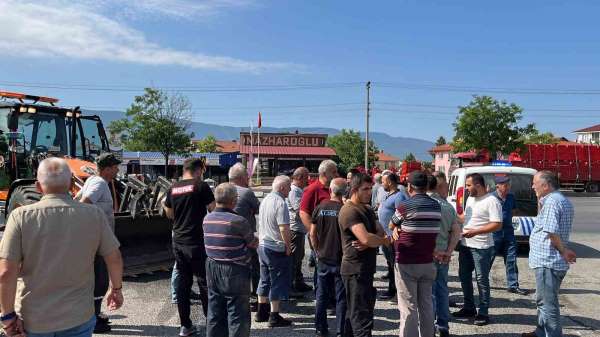 Bolu'da ölümlü kazaların meydana geldiği kavşak kapatılıyor: Sanayi esnafı ayaklandı