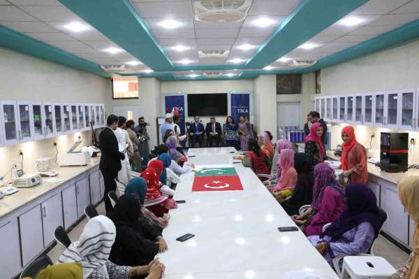 TİKA'dan Pakistan'da Rawalpindi Kadın Üniversitesine destek