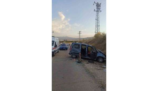 Elazığ'da trafik kazası: 4 yaralı