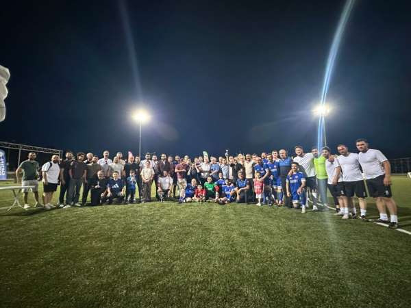 Kartepe Belediyesinin birimler arası futbol turnuvasını Zabıta Müdürlüğü kazandı