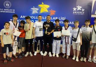 Zonguldak Taekwondo'da Türkiye şampiyonu oldu