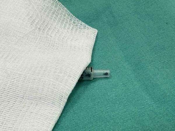 Matkap kullanırken fırlayan vida parçası gözünden ediyordu: 'Gözlük kullanmadım böyle oldu'