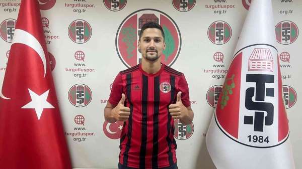 Turgutluspor golcü oyuncu Noyan Öz'ü renklerine bağladı