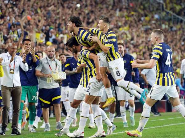UEFA Avrupa Ligi: Fenerbahçe: 1 - Dinamo Kiev: 0