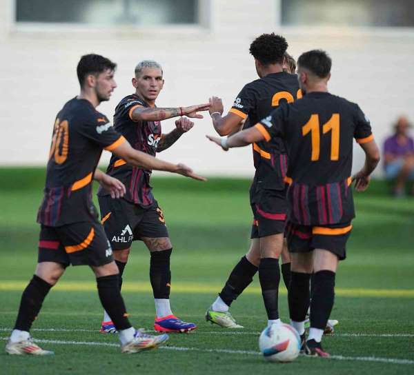 Galatasaray, hazırlık maçında Esenler Erokspor'u farklı mağlup etti