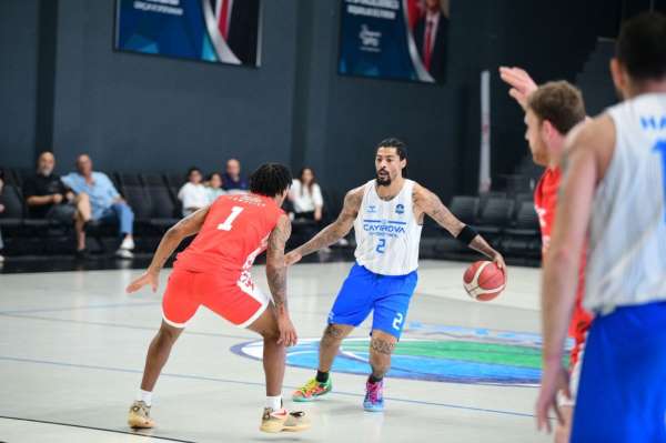 Çayırova Belediyesi, hazırlık maçında Haremspor'u yendi