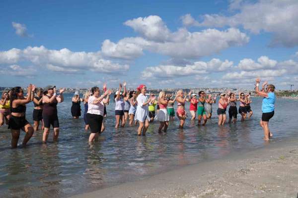 Büyükçekmece'de sporun ritmi denize taştı