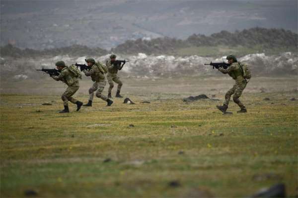 MSB: 'TSK, sahada DEAŞ ile göğüs göğse mücadele eden tek NATO ülkesi ordusudur'