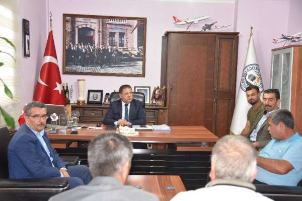 Muhtarlar Derneği'nden Başkan Tokat'a ziyaret