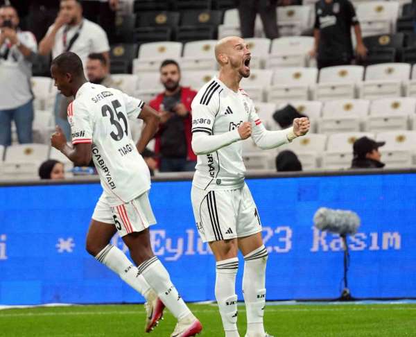 Beşiktaş'ın golleri yabancılardan geldi