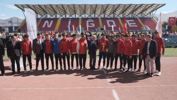 Niğde'de Amatör Spor Haftası kutlamaları başladı