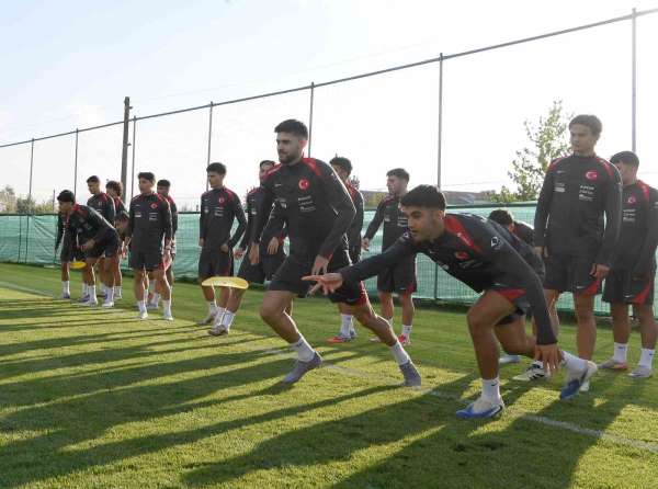 Ümit Milli Takım, Litvanya maçı hazırlıklarını Sakarya'da sürdürüyor