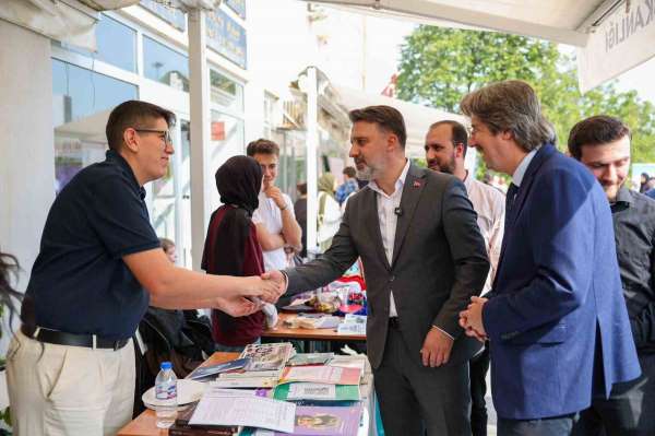 Bursa'da üniversitelilere 'Hoş geldin' şöleni