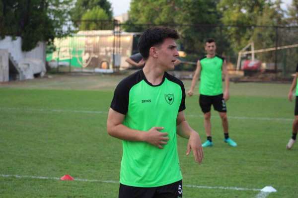 Denizli'nin genç kanat oyuncusu hedefine koşuyor