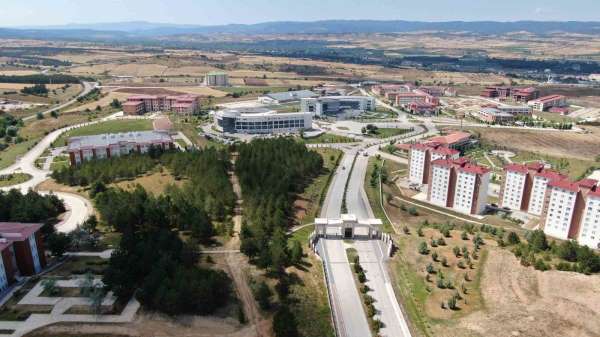 Kastamonu Üniversitesi'nin iki buluşu, ISIF'26'da gümüş ve bronz madalyaya layık görüldü