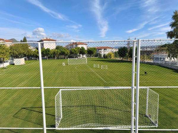 Muğlaspor'dan eski başkan Hamdi Yücel Gürsoy'a vefa