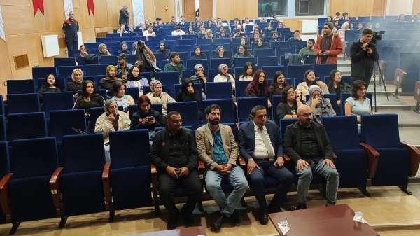Muş'ta üniversite öğrencilerine uygulamalı afet eğitimi