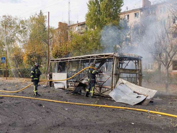 Rusya'nın Ukrayna'da otobüs durağına düzenlediği saldırıda can kaybı 33'e yükseldi