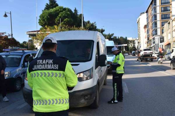 Sinop'ta dolmuş denetimi: 7 araca idari işlem