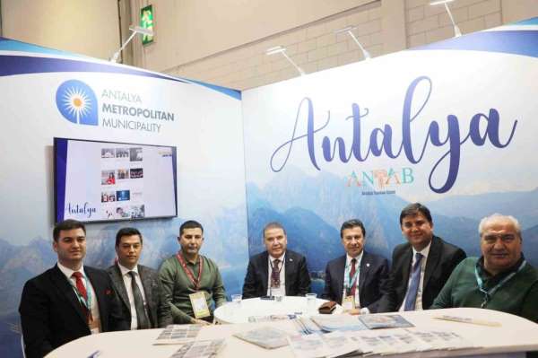 Başkan Mandalinci, Dünya Seyahat Fuarı'na katıldı