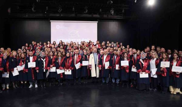 Bilimin öncüleri, Atatürk Üniversitesi'nden gururla mezun oldu