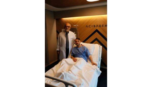 Galatasaray'da Yunus Akgün ameliyat oldu