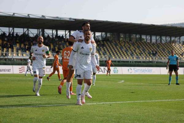 TFF 2. Lig: Aliağa FK: 7 - Adanaspor: 1