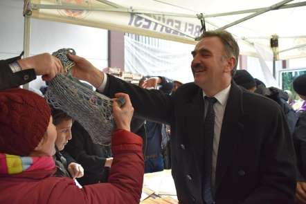 Gemlik Belediyesi fileyle çevre duyarlılığına dikkat çekti