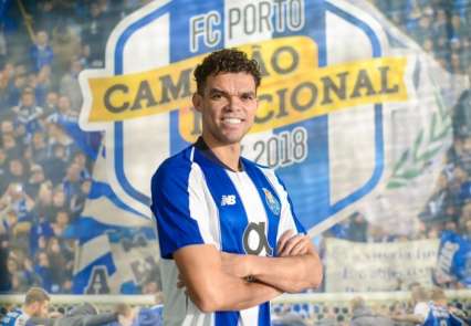 Pepe yeniden Porto'da 