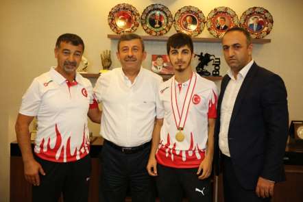 Darıca Belediyesi 2018'i madalyalarla doldurdu