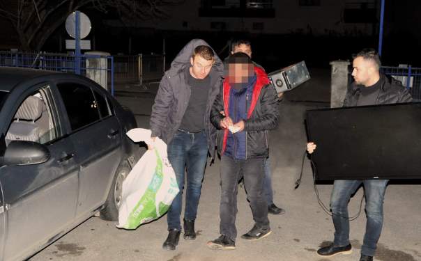 Samsun Haberleri: Samsun'da Dün Gece 4 İşyeri 1 Otomobil Soyuldu