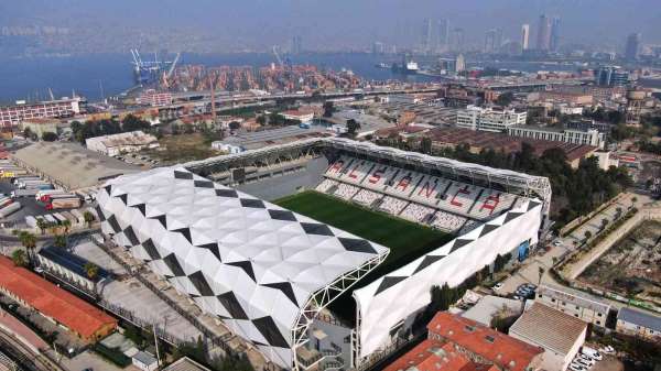 Alsancak Mustafa Denizli Stadyumu'nda ilk maç heyecanı - İzmir haber