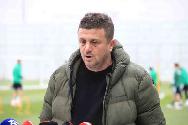 Konyaspor Teknik Direktörü Hakan Keleş: 'Biz elimizden geleni yapmaya çalışıyoruz'
