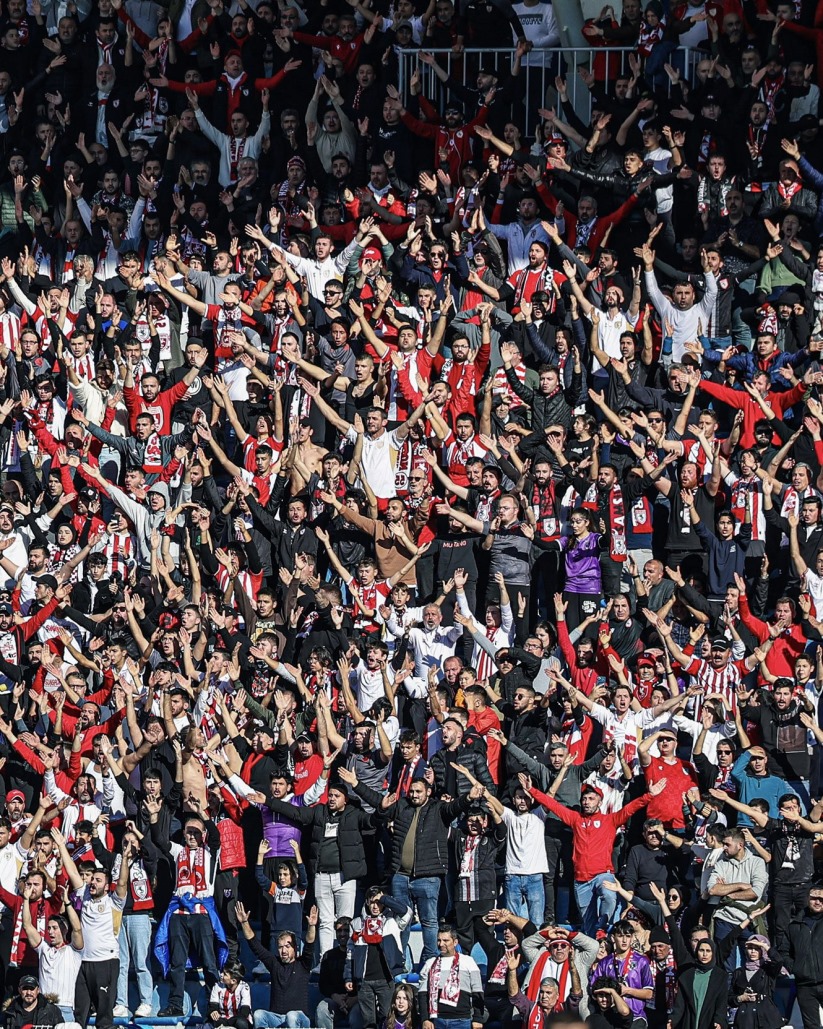 Samsunspor'dan Taraftarına Teşekkür