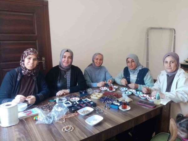 Aydıncık takılarıyla hem ekonomi canlanıyor hem Yozgat tanıtılıyor