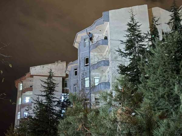 İntihara kalkışan şahıs 4 saatte ikna edildi